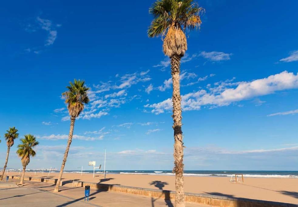 Apartamento En La Playa Las Arenas +Wifi+Ac 발렌시아 외부 사진